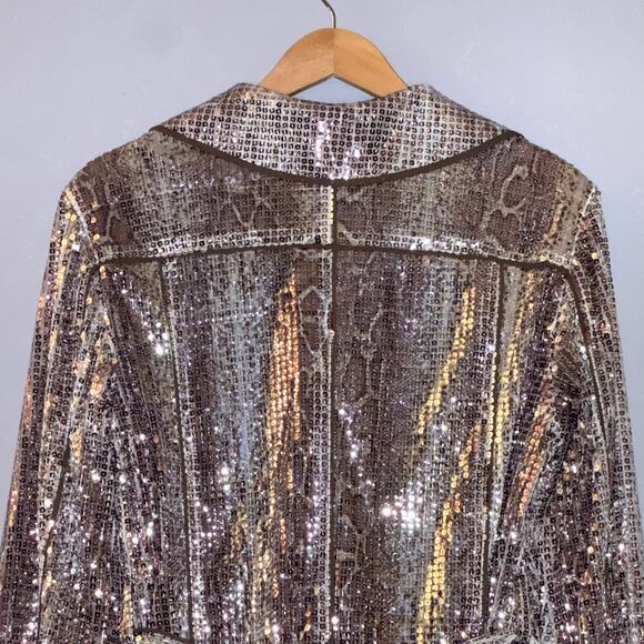 CHICO'S Sequin Snakeskin Lightweight Jacket Tie Belt Glam Statement Size 2-L - Picture 4 of 10